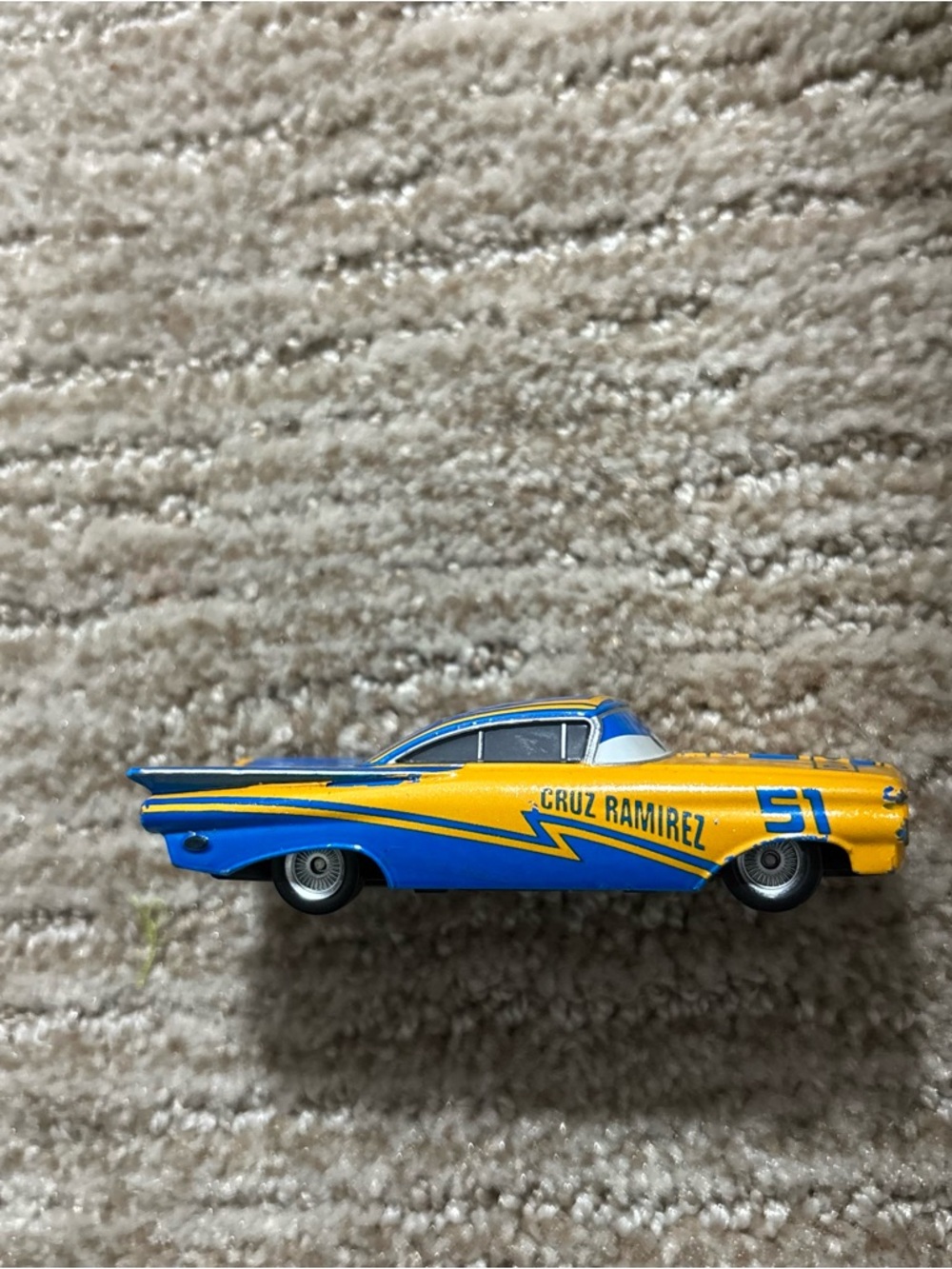Disney Pixar Cars Fan Favorites Team 51 Ramone Diecast - Picture 3 of 4